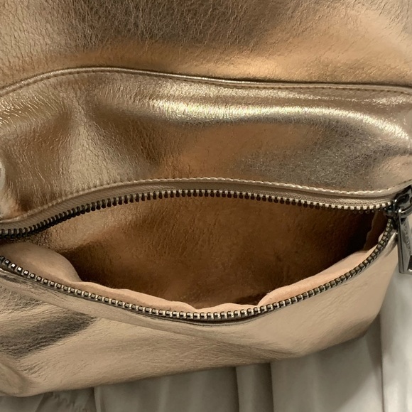 Metallic Backpack - Picture 5 of 5